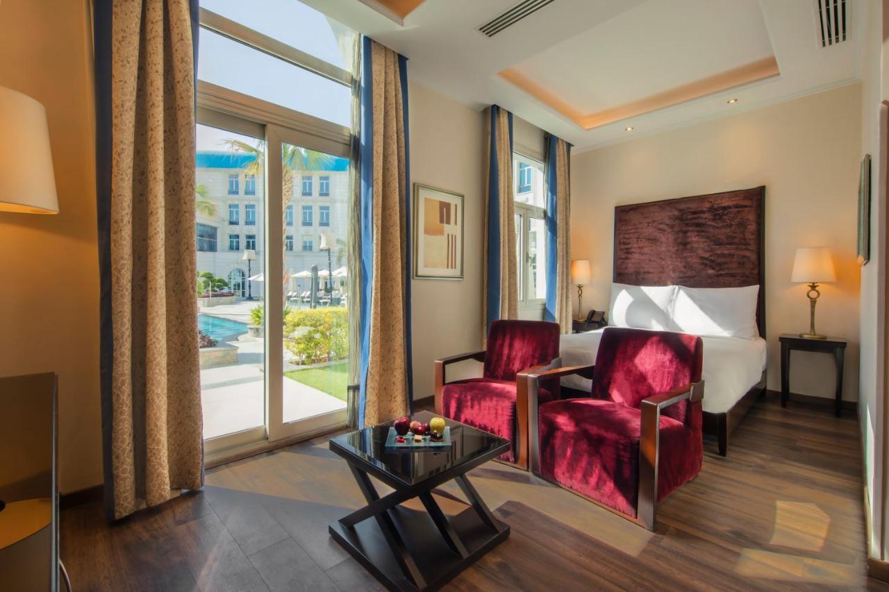 Royal Maxim Palace Kempinski Hotel