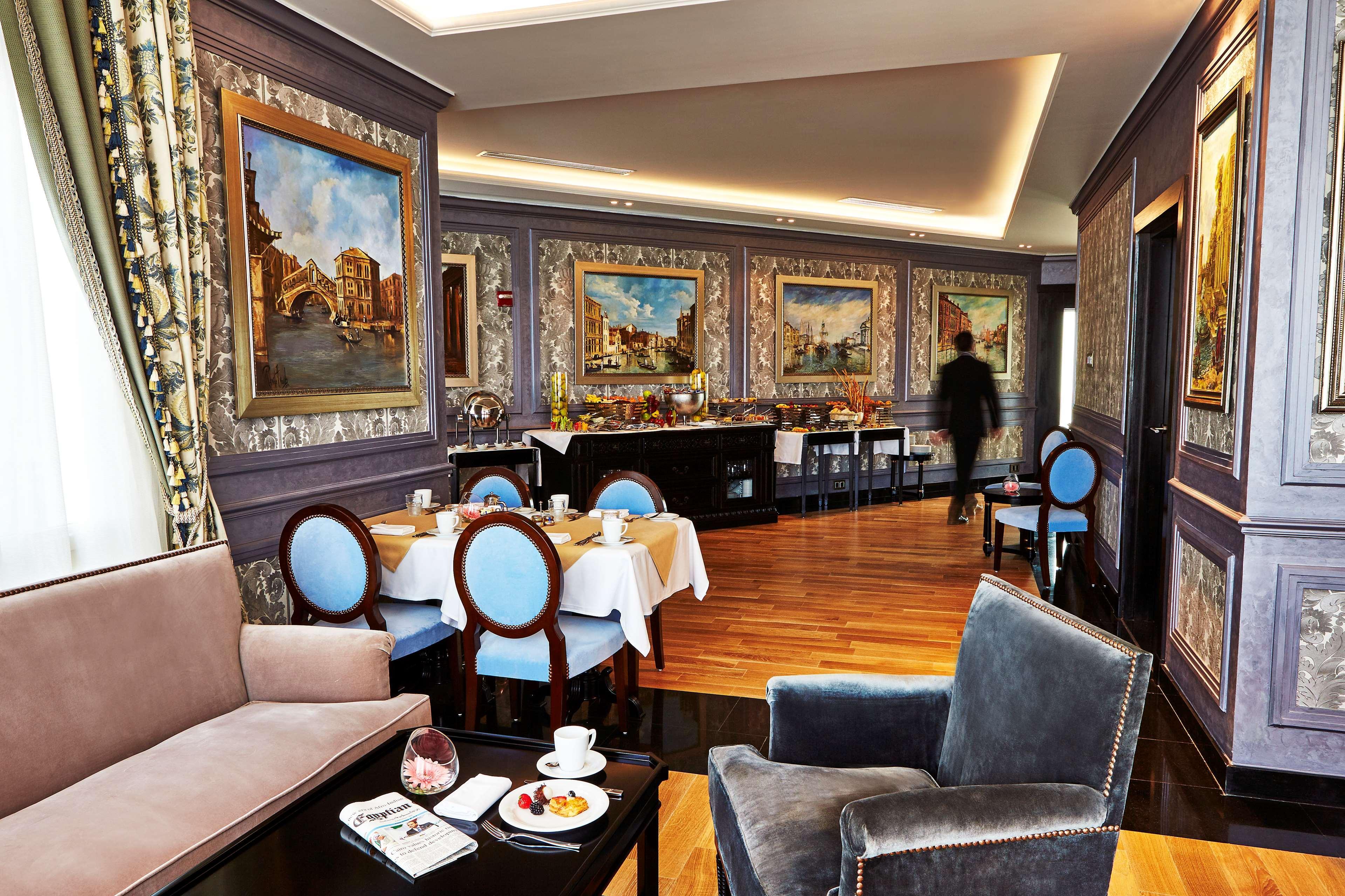 Hotel Royal Maxim Palace Kempinski