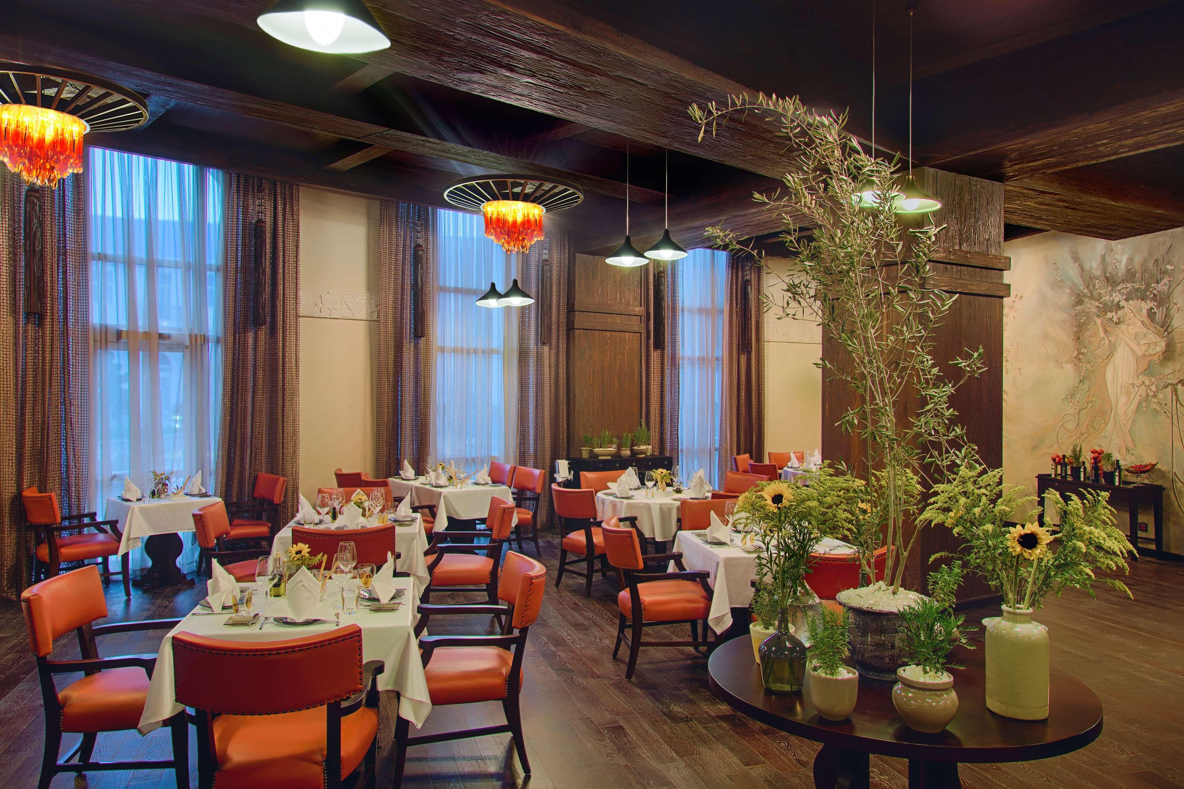 Royal Maxim Palace Kempinski