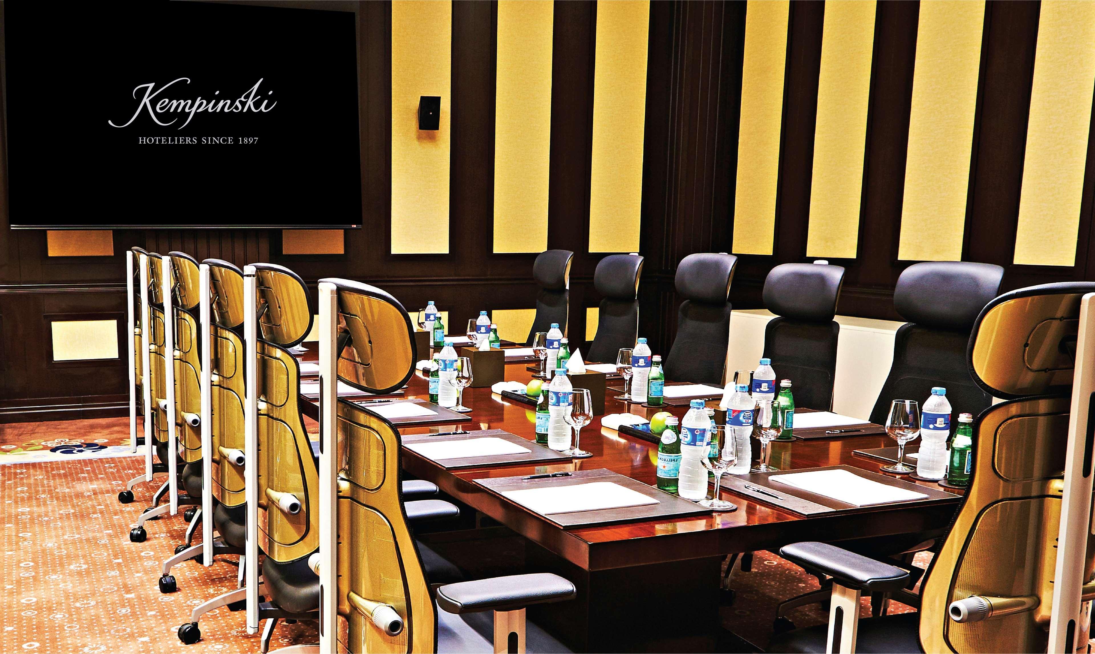 Hotel Royal Maxim Palace Kempinski 5*