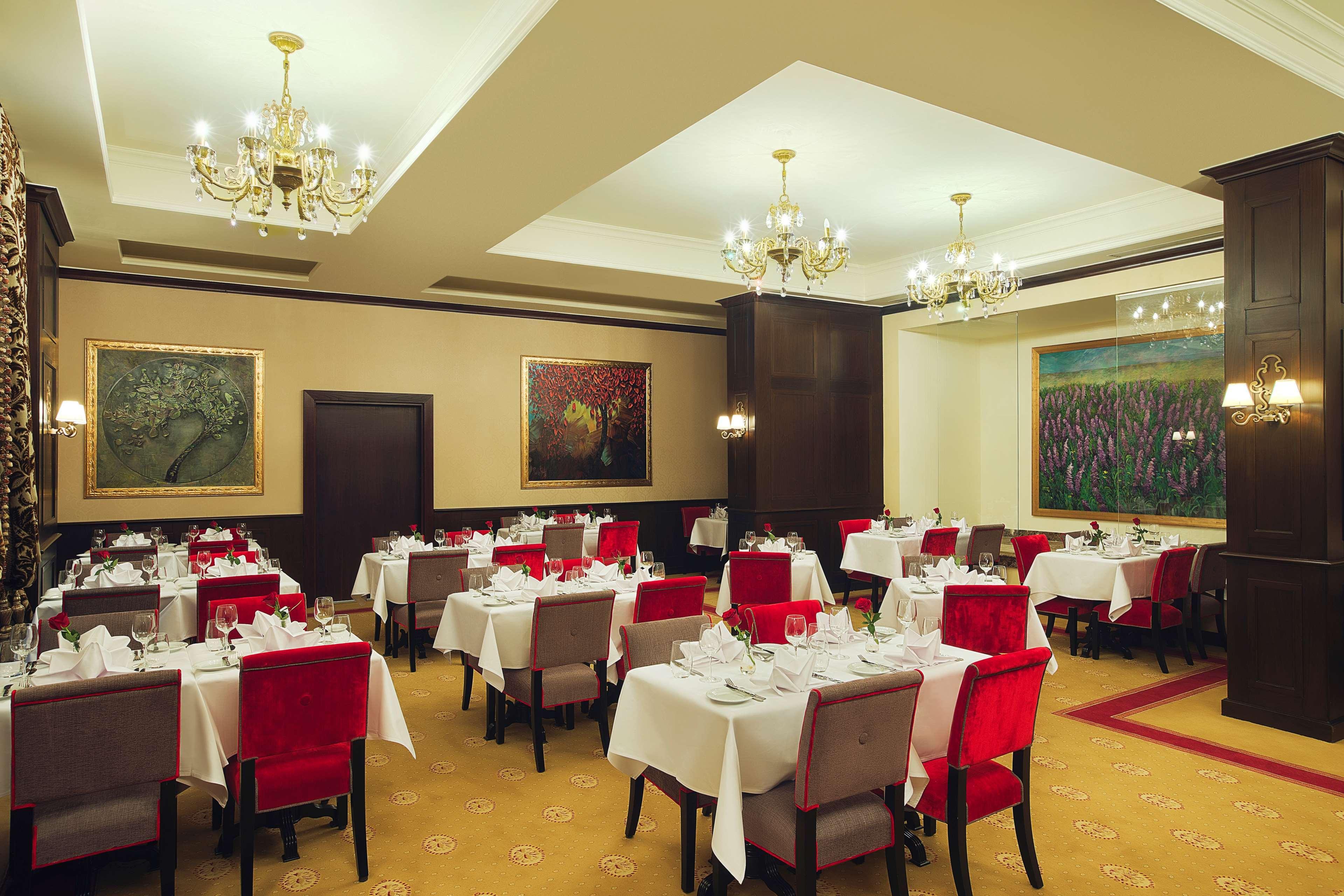 Hotel Royal Maxim Palace Kempinski 5*